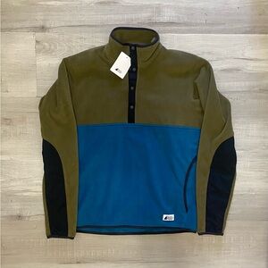 MEC Fireside Fleece Pullover Men’s Medium. New w/tag.